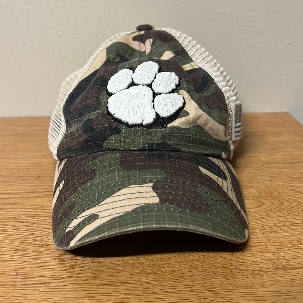 Adjustable camo clemson hat